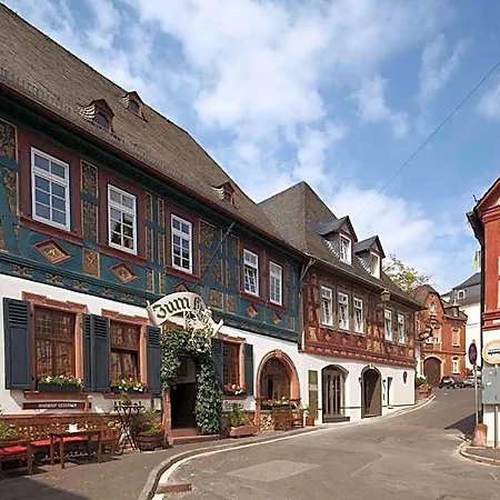 Und Weinhaus Zum Krug Hotel