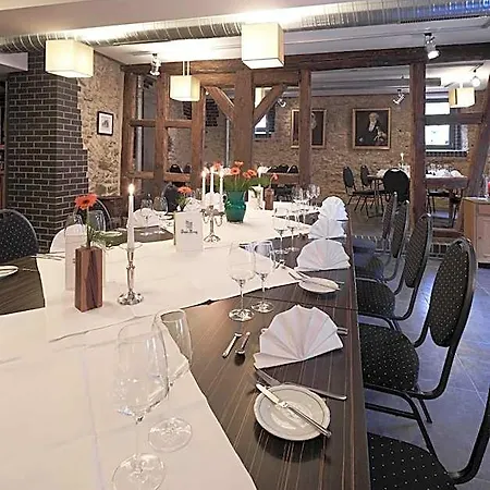 Und Weinhaus Zum Krug Szálloda Eltville am Rhein