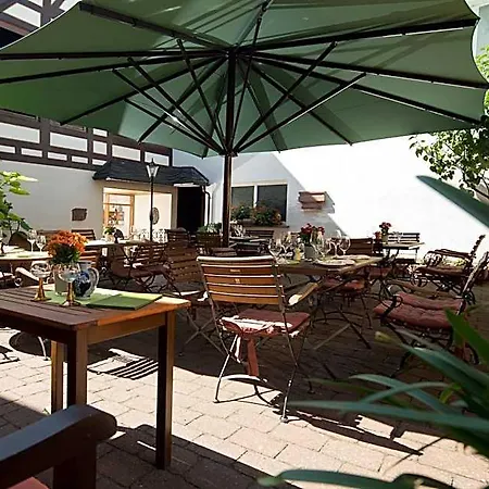 Hotel Und Weinhaus Zum Krug