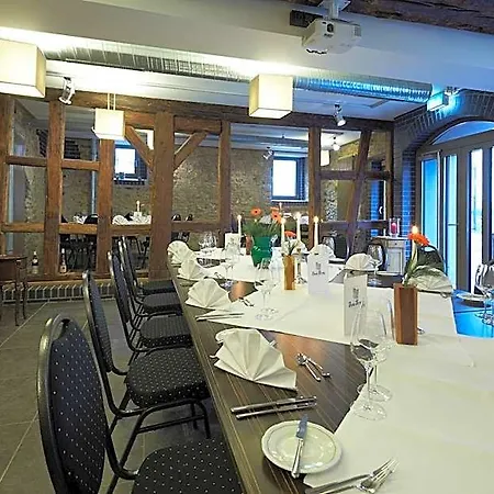 Und Weinhaus Zum Krug Hotel