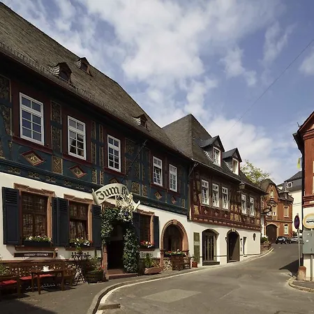 Szálloda Und Weinhaus Zum Krug