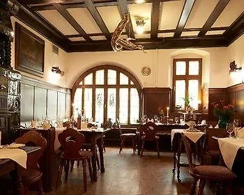Und Weinhaus Zum Krug Szálloda Eltville am Rhein