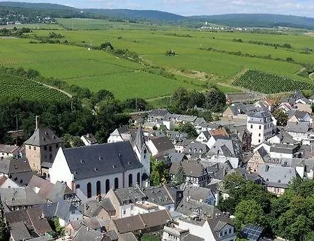 Hotel Und Weinhaus Zum Krug 3*