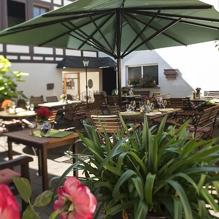 Und Weinhaus Zum Krug