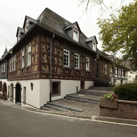 Und Weinhaus Zum Krug فندق