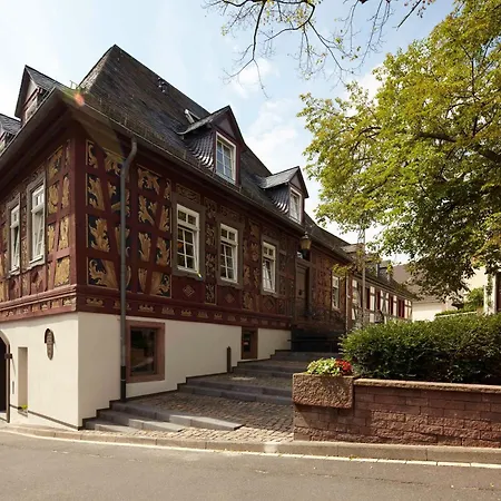 Und Weinhaus Zum Krug Szálloda Eltville am Rhein