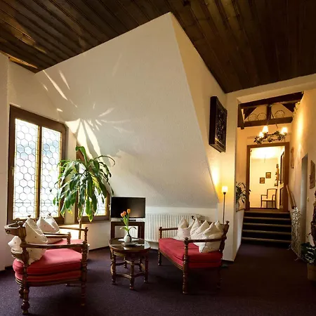 Und Weinhaus Zum Krug Hotel