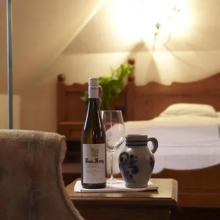 Hotel Und Weinhaus Zum Krug