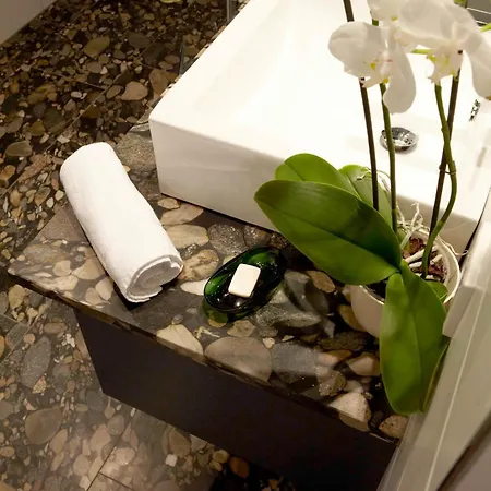 Und Weinhaus Zum Krug 3*