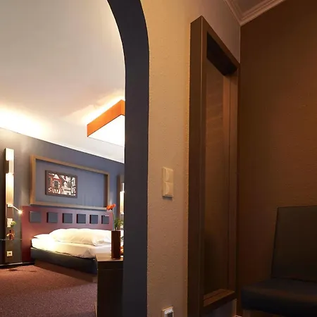 Und Weinhaus Zum Krug التيف