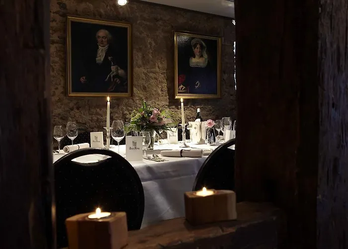 Hotel Und Weinhaus Zum Krug 3*