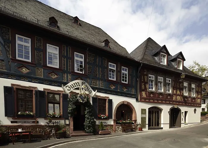 Und Weinhaus Zum Krug