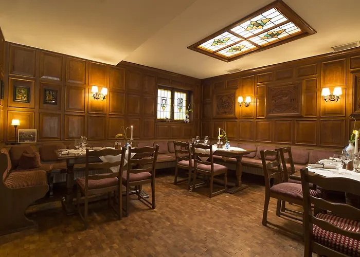 Hotel Und Weinhaus Zum Krug