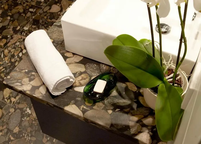 Und Weinhaus Zum Krug 3*